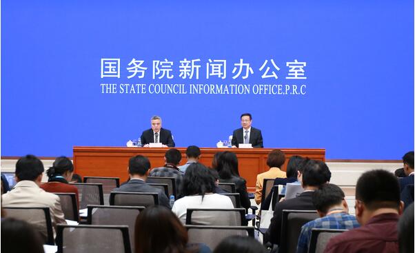 國家統計局：全國規模以上工業增加值同比實際增長6.4%，增速比上半年回落0.3個百分點